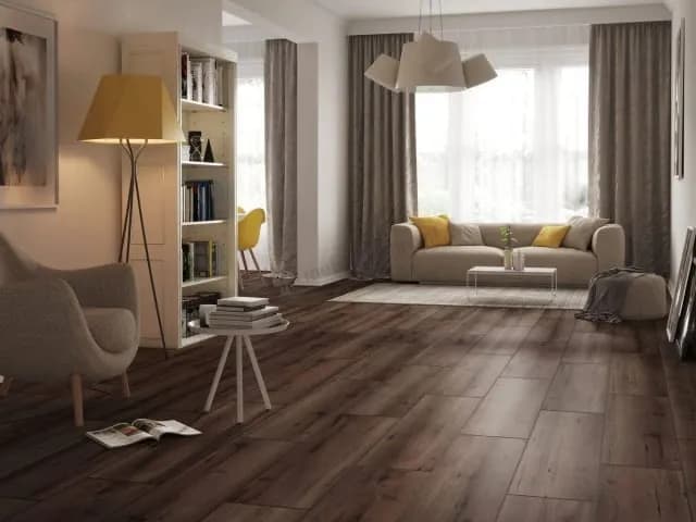 Panele wzdłuż okna czy w poprzek – jak wybrać najlepszy kierunek układania? Panele wzdłuż okna czy w poprzek – jak wybrać najlepszy kierunek układania?