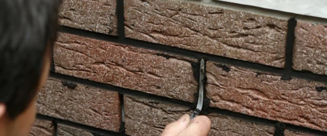 Jak kłaść płytki klinkierowe na elewacji i uniknąć powszechnych błędów Jak kłaść płytki klinkierowe na elewacji i uniknąć powszechnych błędów